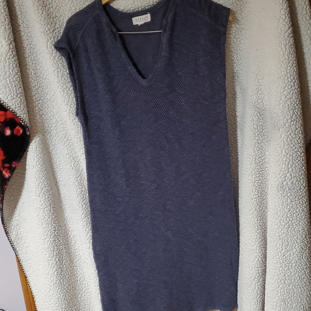 💖🦋Velvet by Graham & Spencer Textured Knit Dress